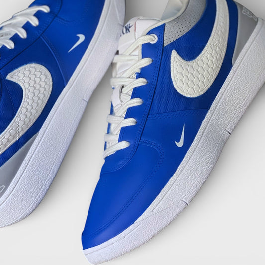 Book 1 "University Of Kentucky"