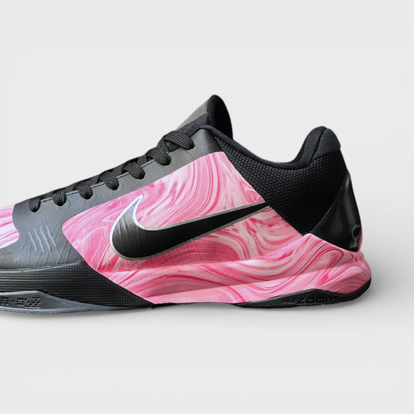 Kobe 5 "Aunt Pearl"