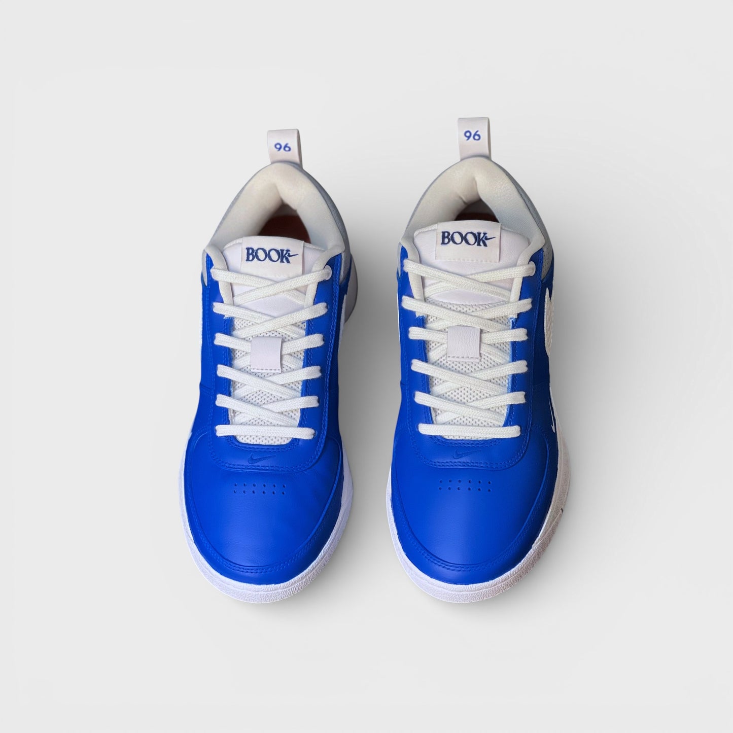 Book 1 "University Of Kentucky"